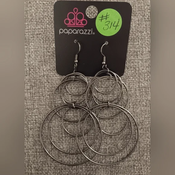 Black Circle HOOP Earrings - Picture 2 of 4